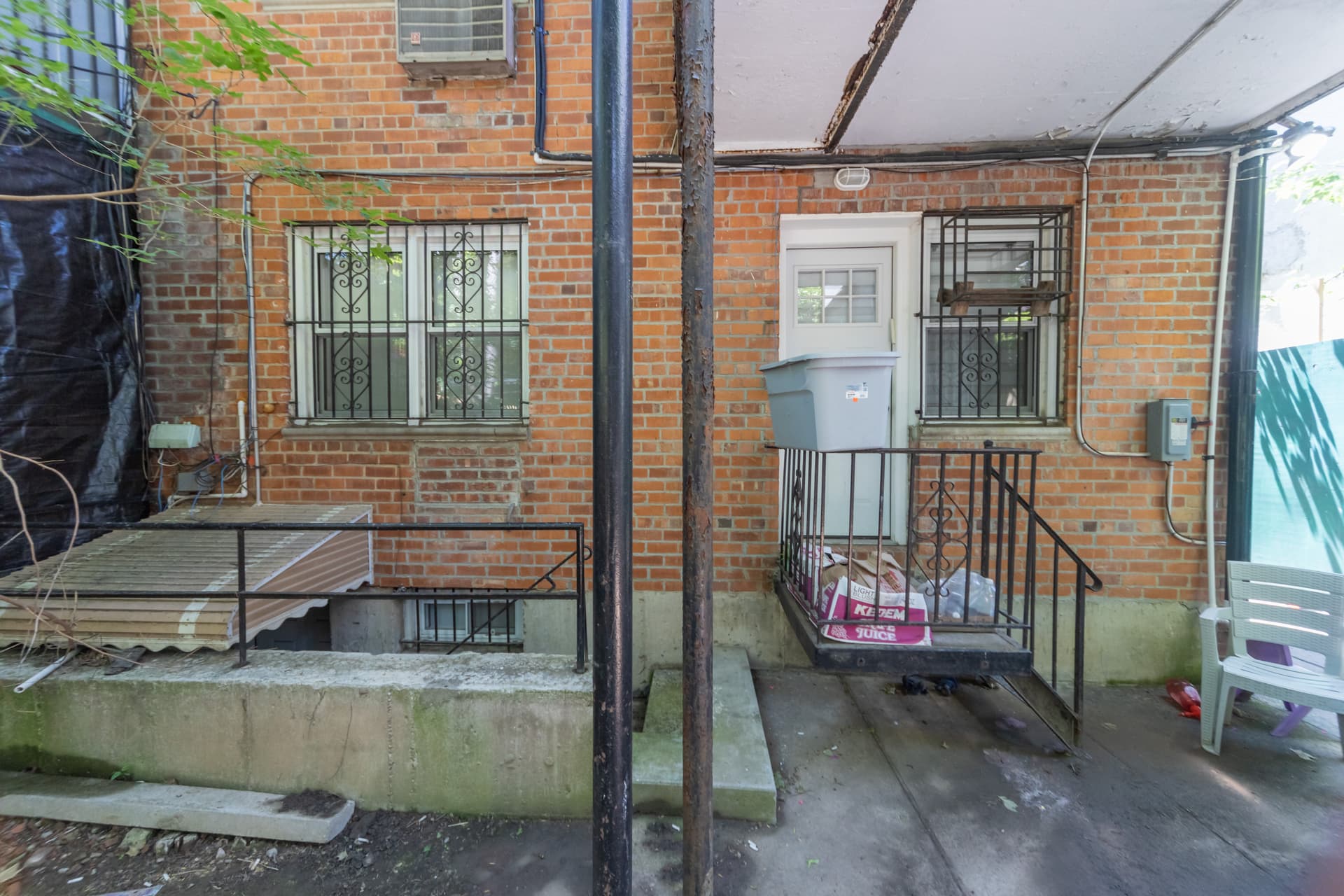 Wall condition verified at closeout in an OpenDoors360 post construction survey, New York City, shot to match the baseline frame.